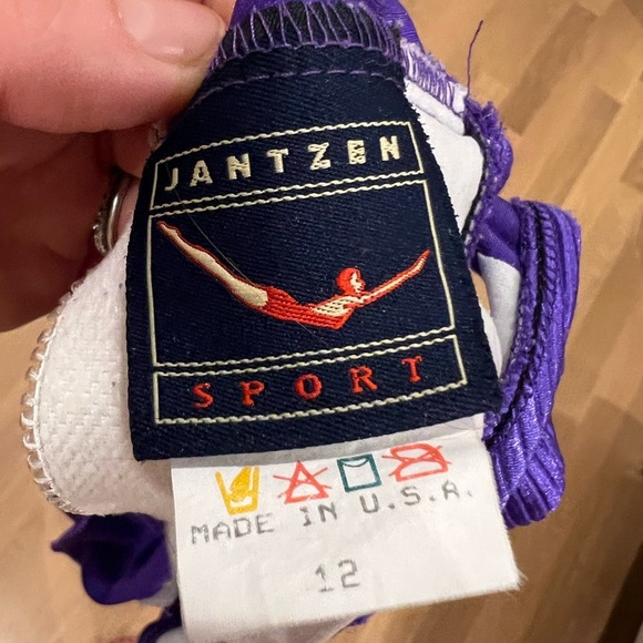 Jantzen Sport Vintage purple ribbed, one piece swimsuit Size 12 - Picture 7 of 7